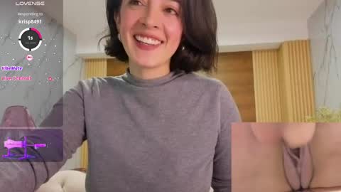 Snapshot of sara_lopez_s chatting on May 16, 2:38 pm Sara online show from May 16, 2:38 pm