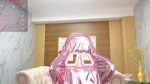Snapshot of sara_lopez_s chatting on June 4, 2:12 pm Sara online show from June 4, 2:12 pm