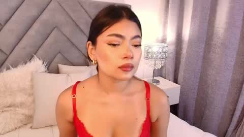 Snapshot of sara_owens7 chatting on May 22, 2:30 am sara_owens7 online show from May 22, 2:30 am