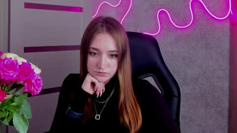 Snapshot of sara_rossse chatting on October 9, 7:12 pm Sara online show from October 9, 7:12 pm