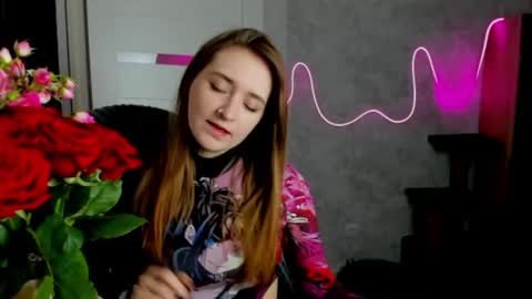 Snapshot of sara_rossse chatting on June 2, 9:50 pm Sara online show from June 2, 9:50 pm