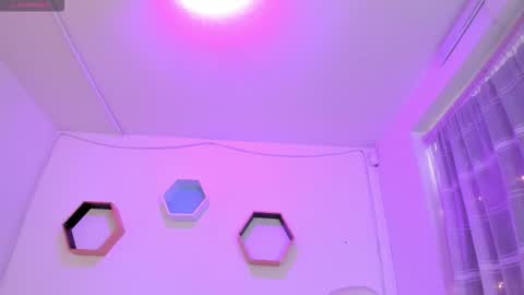 sara online show from November 6, 1:56 pm