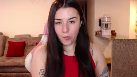 Snapshot of sara_sunrise_ chatting on October 17, 7:38 pm Sara online show from October 17, 7:38 pm