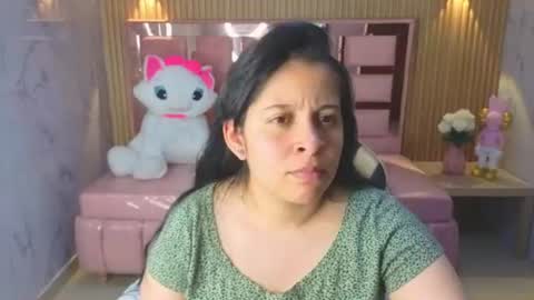 Snapshot of sara_tellez_s chatting on June 17, 3:09 am Sara T. online show from June 17, 3:09 am