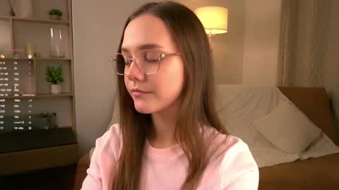 Im Sara  online show from January 8, 6:10 pm