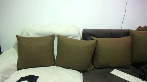 Snapshot of sara_winehouse1 chatting on February 15, 10:00 am 1 online show from February 15, 10:00 am