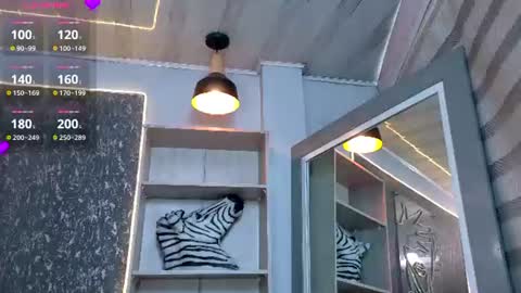 Snapshot of saraa_love_ chatting on June 11, 7:34 pm Saraa online show from June 11, 7:34 pm
