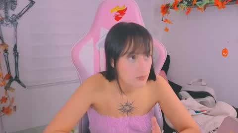 Sarah Ramirez online show from October 26, 11:53 pm