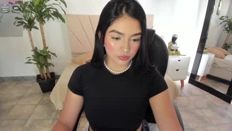 saraa_stormy online show from March 22, 7:39 pm