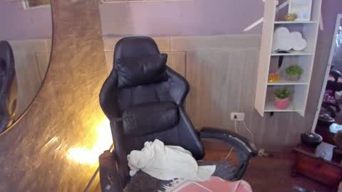 Snapshot of saraandsofi02 chatting on January 12, 8:46 am sofia gomez420 online show from January 12, 8:46 am