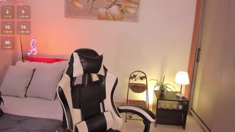 sara cavali online show from March 21, 7:17 pm