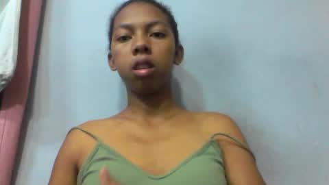 sarah146341 online show from March 22, 9:45 am