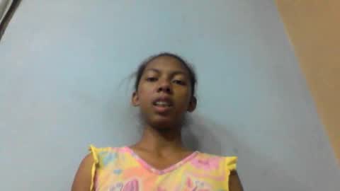 sarah146341 online show from April 12, 3:17 pm