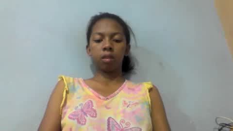 Snapshot of sarah146341 chatting on May 8, 6:35 pm sarah146341 online show from May 8, 6:35 pm