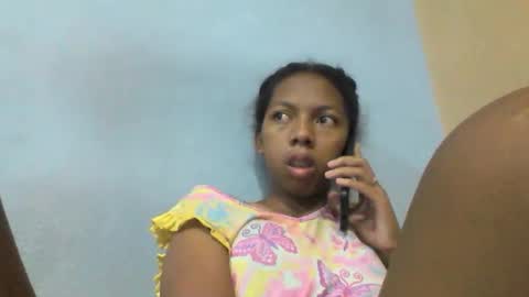 Snapshot of sarah146341 chatting on May 22, 8:21 am sarah146341 online show from May 22, 8:21 am