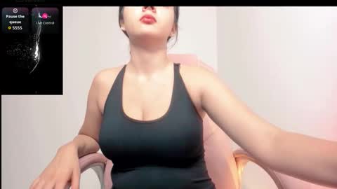 sarah online show from September 18, 10:01 pm