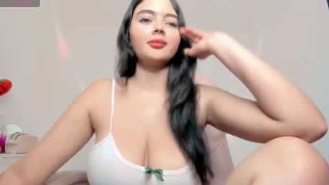 Snapshot of sarah_angelll chatting on May 9, 3:50 pm sarah online show from May 9, 3:50 pm