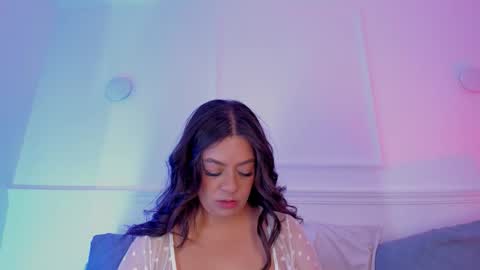 Sarah Bonneth online show from March 20, 11:48 am