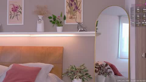 sarah_rayy online show from May 29, 6:39 pm