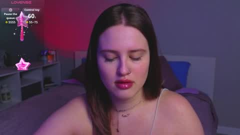 Sarah online show from April 18, 11:05 pm