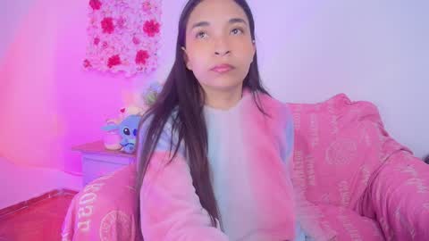 sarahajhoness online show from April 5, 4:59 pm