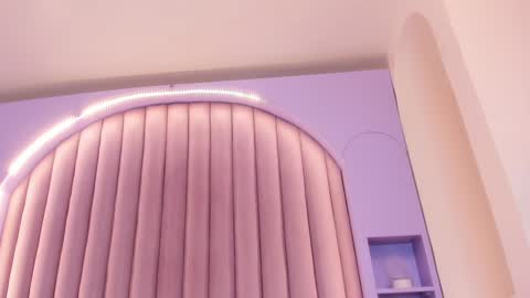 Snapshot of sarahevans__ chatting on December 29, 1:56 am Sarah Evans online show from December 29, 1:56 am