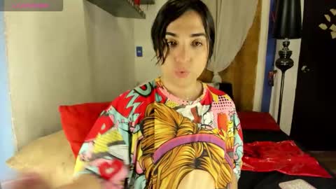  SARAHJEY     online show from October 18, 4:30 pm