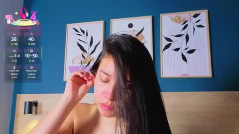 Sarah online show from November 13, 7:57 pm