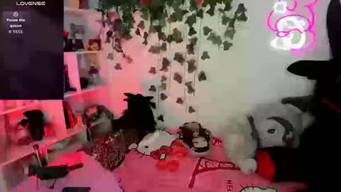 Snapshot of sarahminage_ chatting on September 26, 5:39 pm Sarah NEW ACCOUNT online show from September 26, 5:39 pm