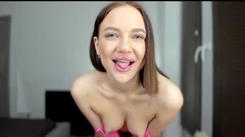 sarahphyllis online show from January 23, 9:18 pm