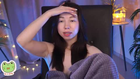 vacation 16-30 of november caucht me in insta online show from February 9, 8:44 am