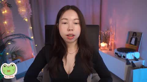 vacation 16-30 of november caucht me in insta online show from February 26, 5:42 am