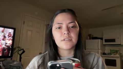 Snapshot of sarahwilks chatting on December 6, 3:30 am sarahwilks online show from December 6, 3:30 am