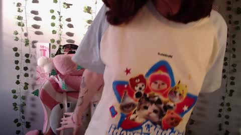 Sara online show from January 6, 7:42 am