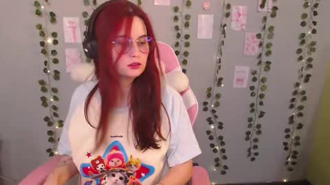 Sara online show from January 6, 10:08 am