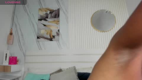 Sara Lewis online show from June 1, 11:23 am