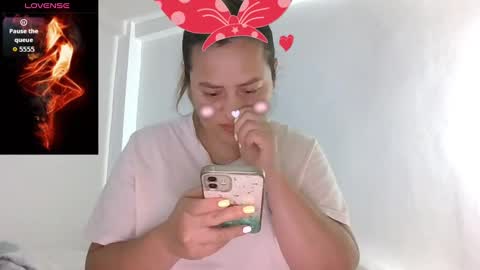 Snapshot of saramartinez100 chatting on September 14, 2:22 am sara martinez online show from September 14, 2:22 am