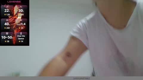 Snapshot of saramartinez100 chatting on September 23, 3:20 am sara martinez online show from September 23, 3:20 am