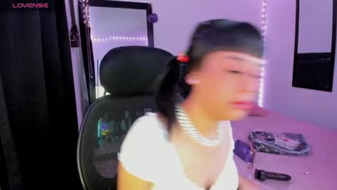 Snapshot of sarapiink chatting on May 16, 6:21 am Sara online show from May 16, 6:21 am