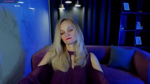 Sara online show from September 16, 1:34 pm