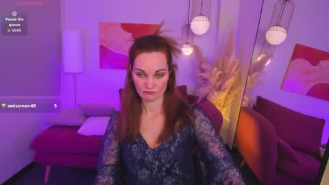 Sara online show from April 1, 1:41 pm