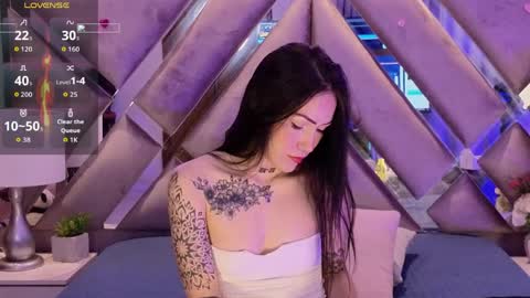 Sara  online show from March 30, 3:46 pm