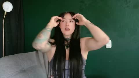 Snapshot of saratrita chatting on May 22, 8:03 pm Sara Herrera online show from May 22, 8:03 pm