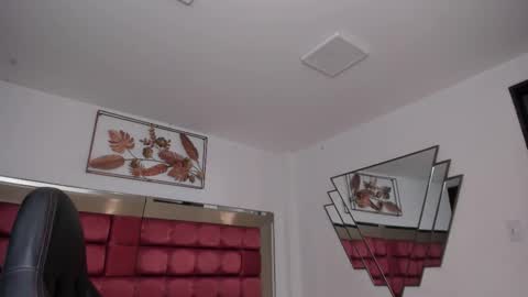      online show from March 29, 1:16 am