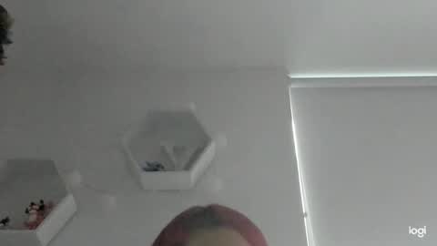 Saray  online show from March 3, 9:48 pm