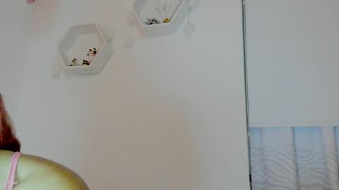 Saray  online show from November 14, 11:24 pm