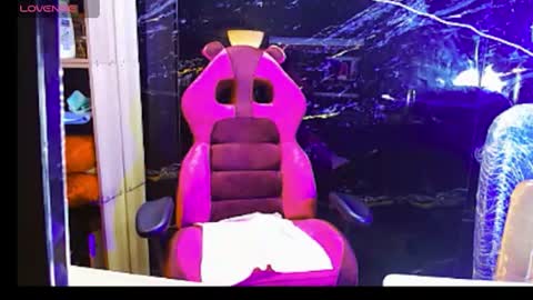 Snapshot of saray_nice chatting on April 23, 3:41 am saray_nice online show from April 23, 3:41 am