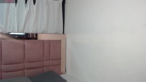 ailanimoon online show from February 17, 8:48 pm