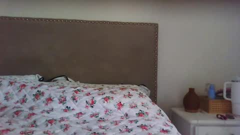 Snapshot of saretta46 chatting on August 1, 1:21 pm Sara online show from August 1, 1:21 pm