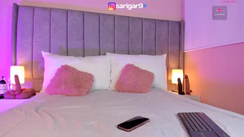 Sara Garcia online show from December 23, 1:24 pm